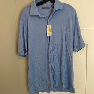 Men M shirt tag on